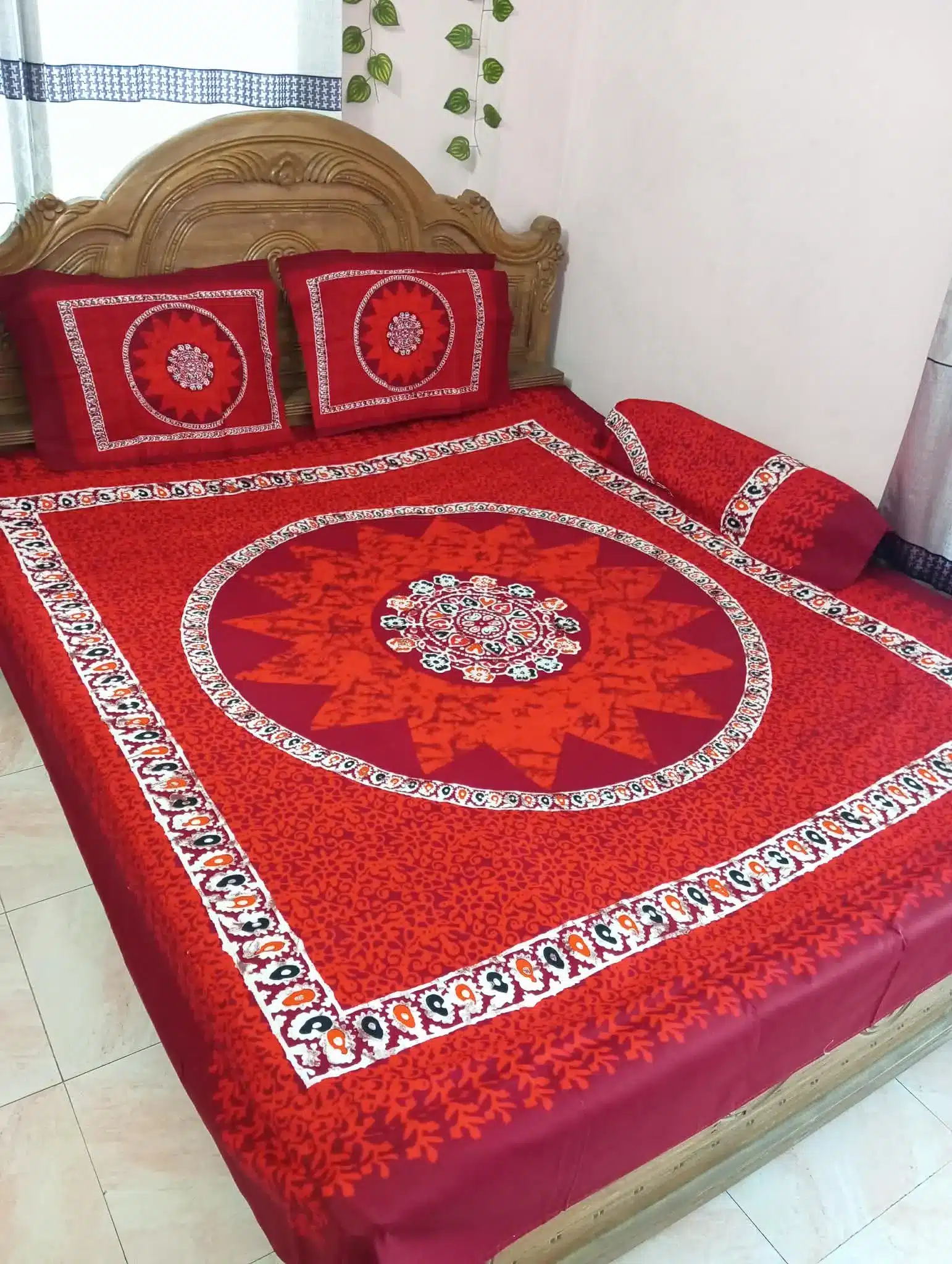 Luxury Digital Batik Print Bed sheet (4 pcs) - Image 4